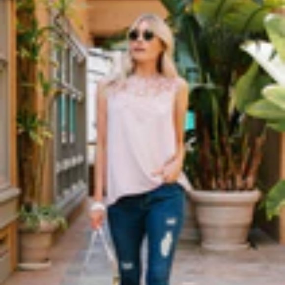 Dina Lace Yoke Top - Picture 2 of 4